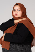 Load image into Gallery viewer, Nadia - Dark Brown Hijab
