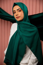 Load image into Gallery viewer, Evergreen - Soft Touch Hijab
