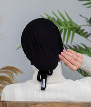 Load image into Gallery viewer, Noir - The Bamboo Under cap
